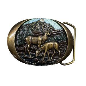 Belt Buckle Whitetail deer In Forest Wildlife Indiana Metal Craft 1982 Brass